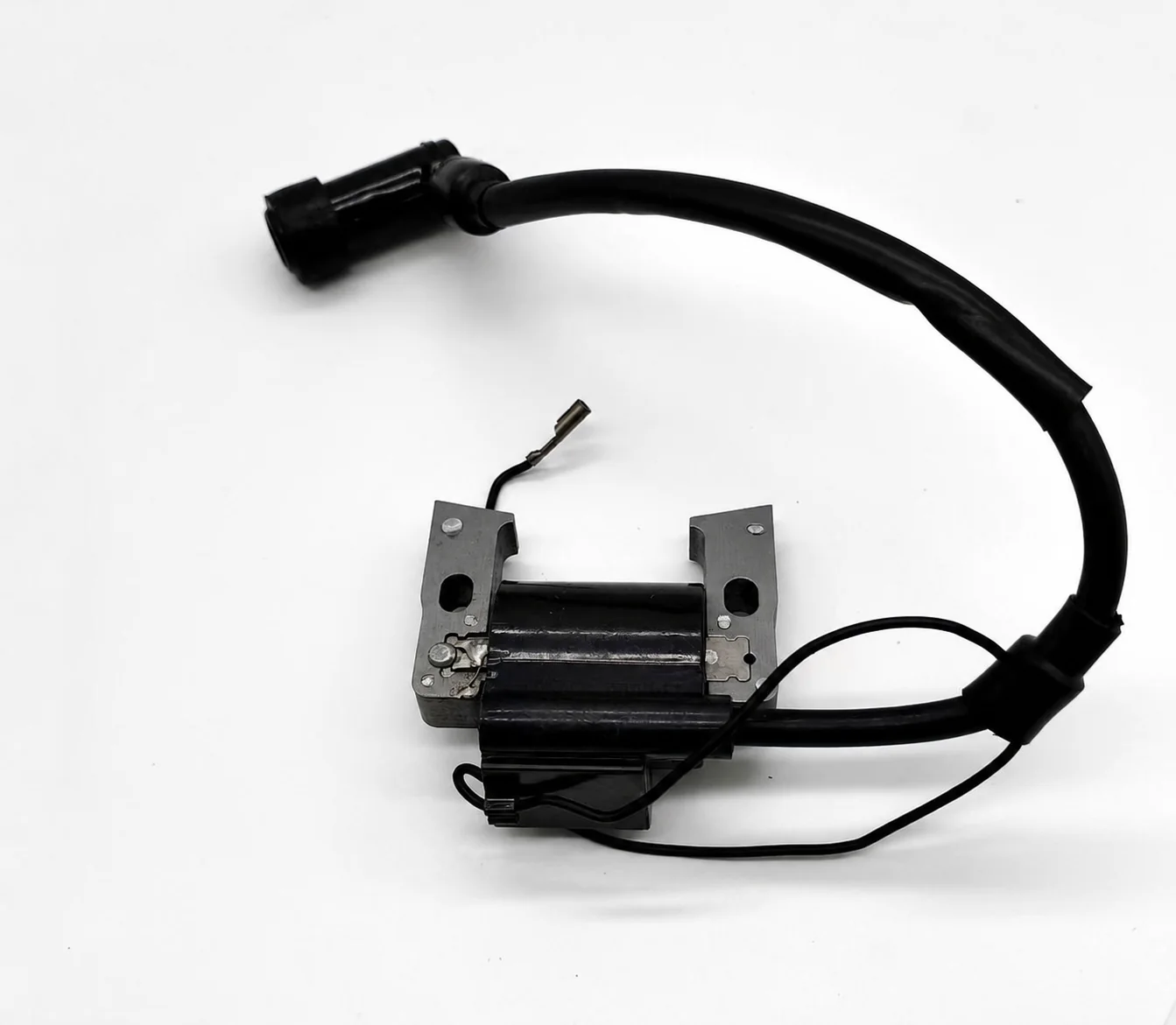 Yamaha MZ175 MZ360 EF2600 EF6600 EF5500 EF5200 EF4600 Ignition Coil for Construction Machinery
