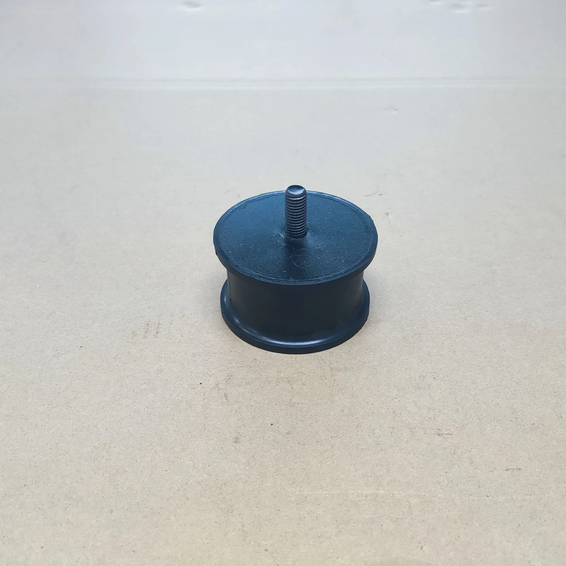 Spec Heavy-Duty 100-49 M16 Road Roller Mount, Vibration Pad for Compactor image 2
